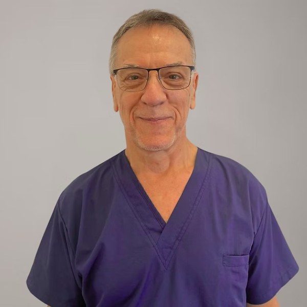 Dr. Gabriel Kuperman, médico veterinario